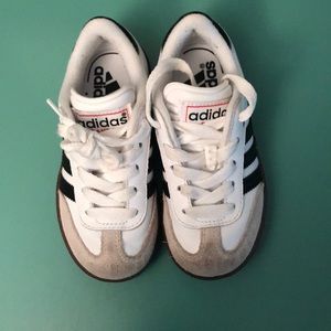 Adidas Samba Sneakers